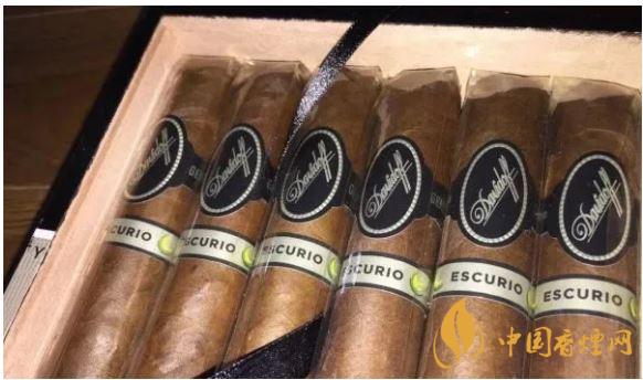 大衛杜夫埃斯庫里約羅伯圖雪茄品吸一覽