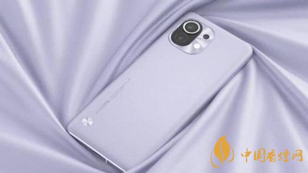 小米11和小米10至尊版屏幕配置測評詳情-屏幕參數配置的區別