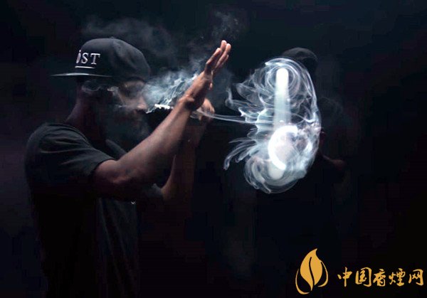 抽煙怎么吐煙圈,吐煙圈是種藝術
