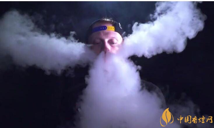 抽煙怎么吐煙圈,吐煙圈是種藝術