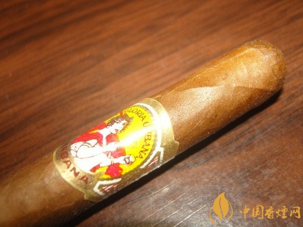 古巴雪茄煙古巴榮耀4號雪茄好抽嗎 品味經典勛章古巴榮耀雪茄